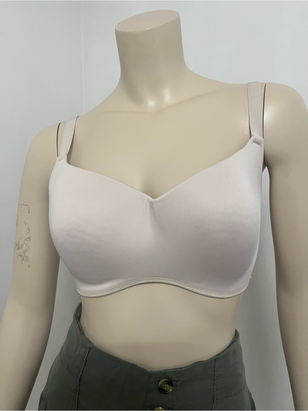 Halston Heritage Pale Blush Wireless Smooth T-Shirt Bra